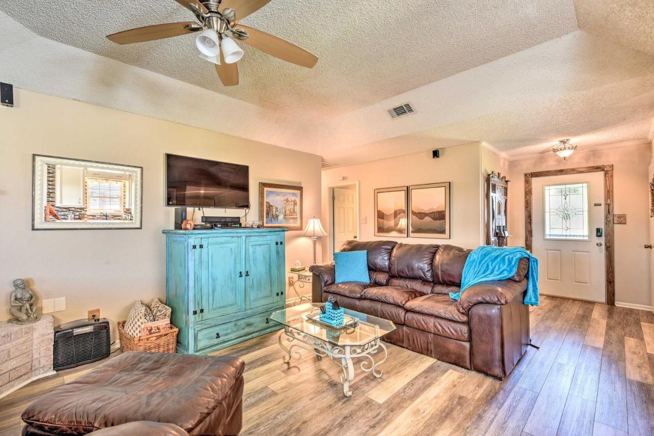 Abilene Home with BBQ & Pvt Yard, 1 Mi to ACU! Dış mekan fotoğraf
